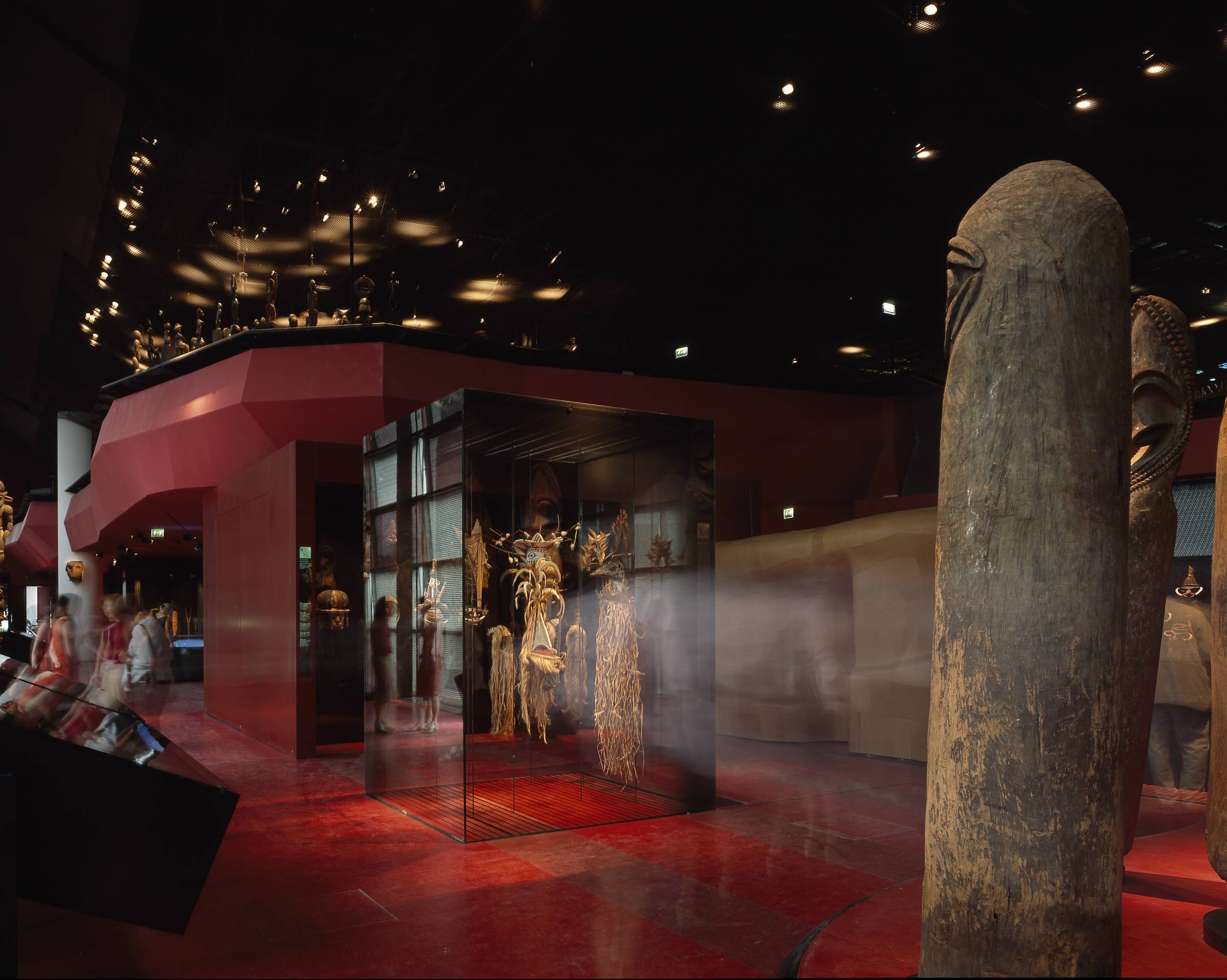 Exploring The Public Collections: The Musée Du Quai Branly Revealed - r8hx9dt