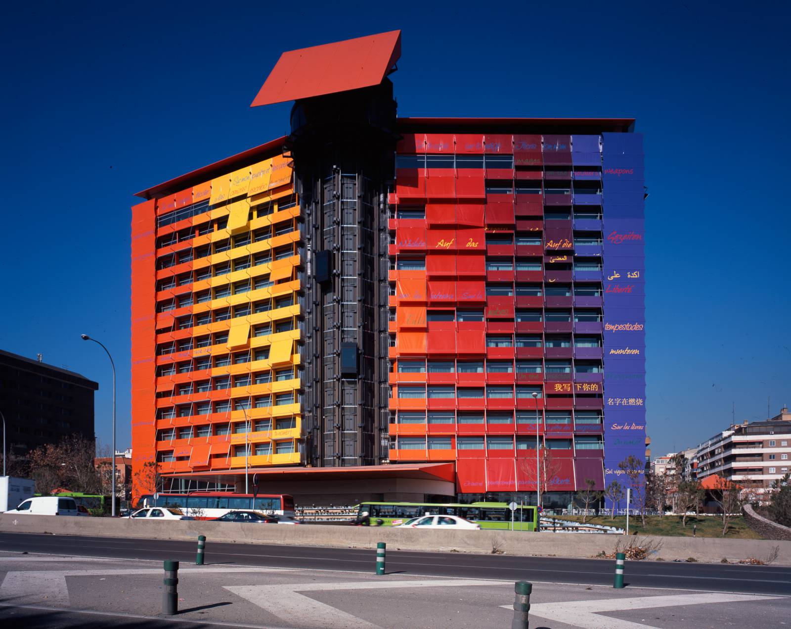 Puerta america hotel — ateliers jean nouvel Hotel puerta america